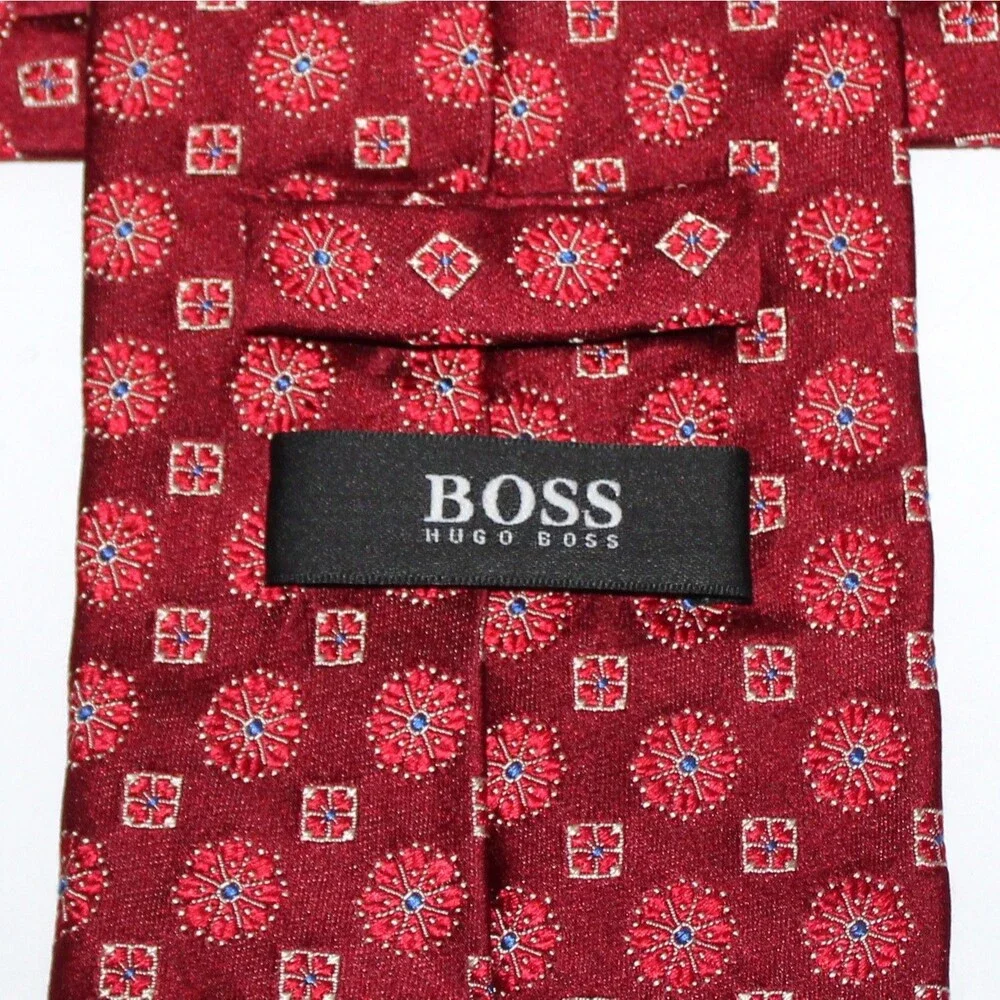 Hugo Boss Necktie Red 100% silk Italy abstract